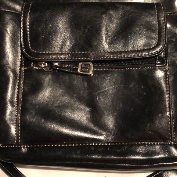 Black leather crossbody - Picture 3 of 8